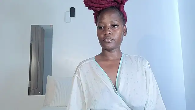 Elegant Ebony online show from October 19, 1:46 pm