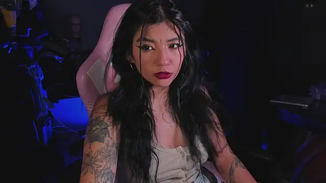 annie walker6 online show from October 15, 1:30 am