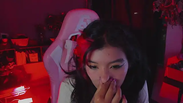 annie walker6 online show from November 25, 3:20 am