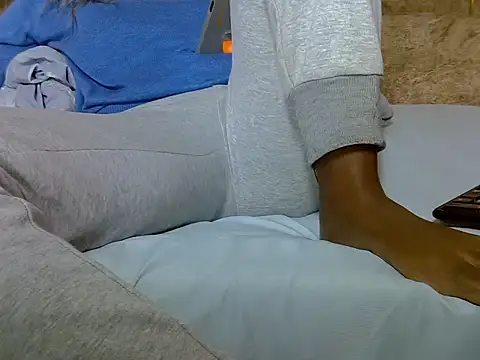 AurelAda online show from May 6, 5:44 am