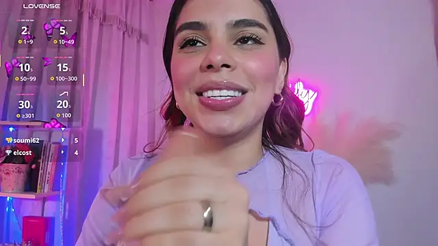 Snapshot of crisbell_lopez chatting on September 12, 12:55 am crisbell lopez online show from September 12, 12:55 am