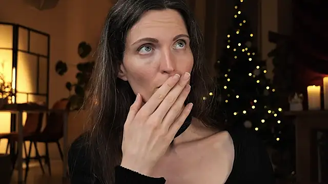 yulladao online show from December 3, 5:59 pm