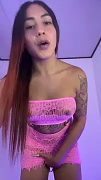 jesica  simpson online show from November 28, 1:14 pm