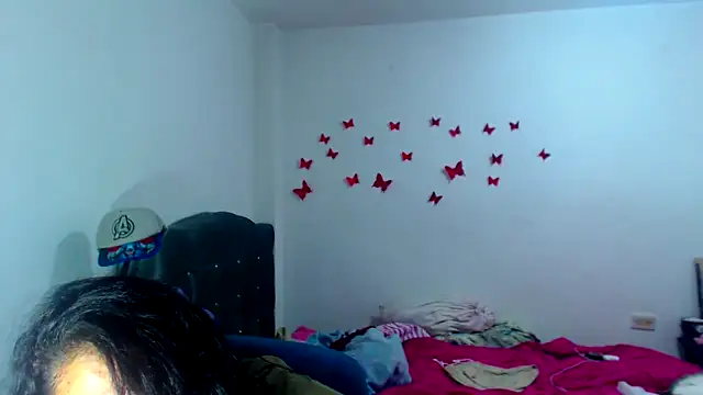 AmaraRoberts420 online show from September 13, 3:47 am