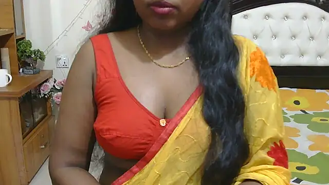 Snapshot of esita_1212 chatting on September 14, 2:42 am esita 1212 online show from September 14, 2:42 am