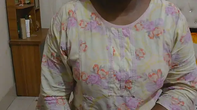 esita 1212 online show from June 8, 2:23 am