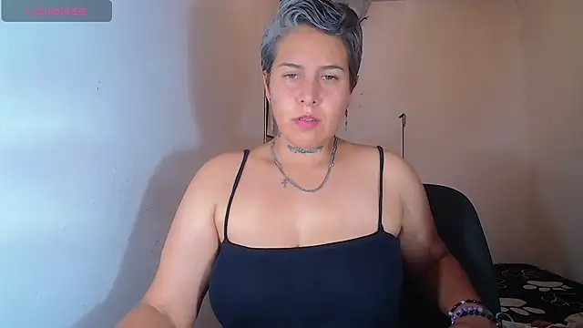 Yessi rousse online show from July 8, 10:56 pm