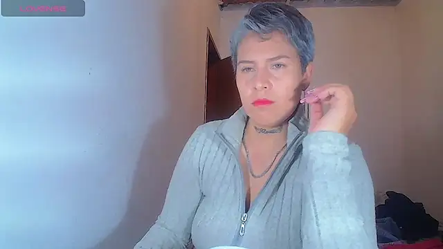 Yessi rousse online show from May 29, 8:23 am