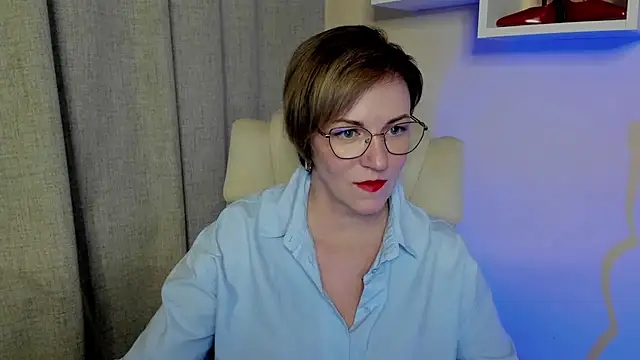 feliziaDesire online show from June 15, 12:49 pm