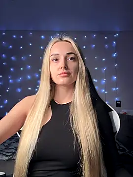 alicebedroom online show from October 18, 2:09 pm