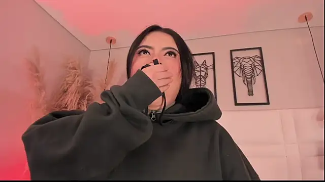 Rebeca jones online show from October 1, 12:32 pm