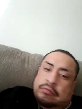 hungpenis210 online show from March 11, 8:11 pm