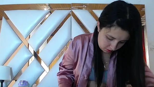 nathaly low1 online show from March 19, 1:26 pm