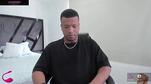 AnnieAndStefan online show from November 8, 3:28 pm