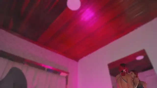 Emmily Savage online show from November 27, 11:46 am