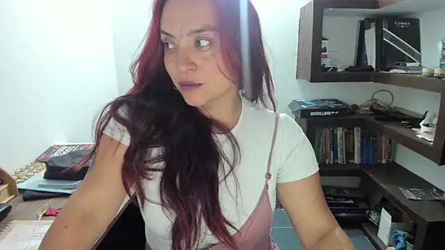 Redwidow   online show from February 15, 3:20 am