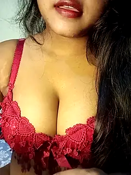 Hotlisa online show from November 17, 3:40 am