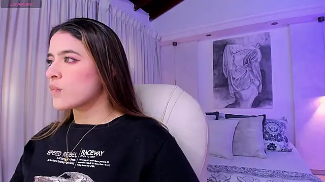 nathalie rivers online show from March 20, 11:48 am