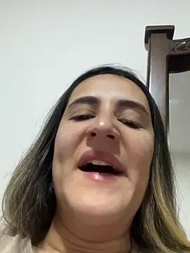 Hanna86 online show from October 31, 12:45 am