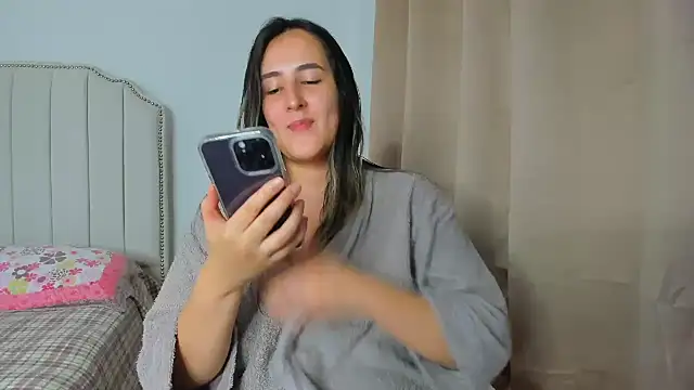 Hanna86 online show from November 29, 8:46 pm