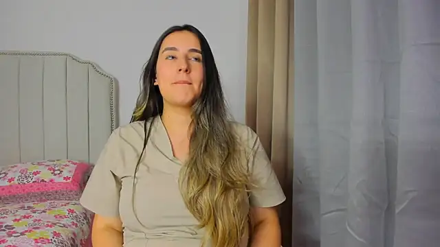 Hanna86 online show from April 10, 1:22 am