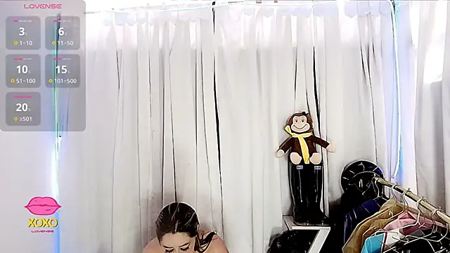 LatexDevil Blondie online show from May 9, 7:27 pm