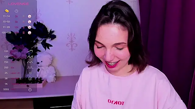 KindHazelHere  online show from February 22, 7:53 am