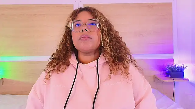  nickypurple  online show from March 12, 5:37 pm