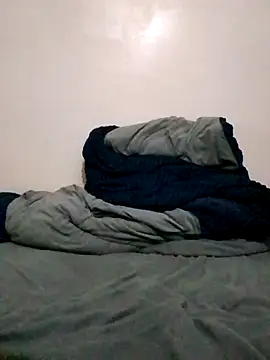 pretty-donna online show from November 3, 12:20 pm