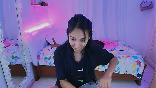 Nanami 19 online show from October 11, 7:27 pm