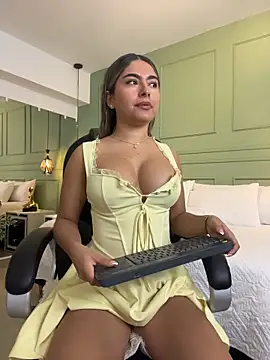 kataliina   online show from April 18, 11:56 am