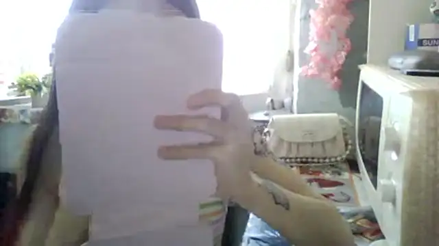 CarlyJoy online show from June 11, 12:46 pm