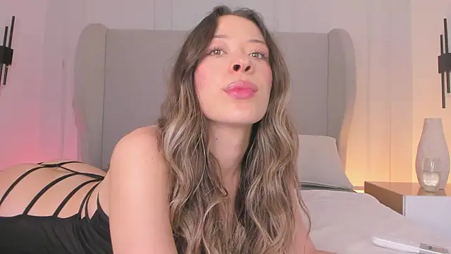 chloe d online show from November 30, 2:21 pm