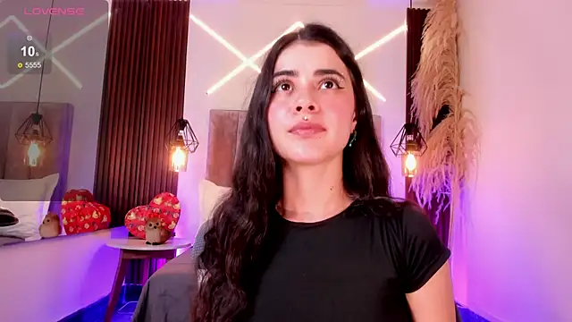 dasha-rodrigues online show from July 3, 2:01 pm