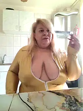 AriannaMilf online show from October 23, 8:42 am