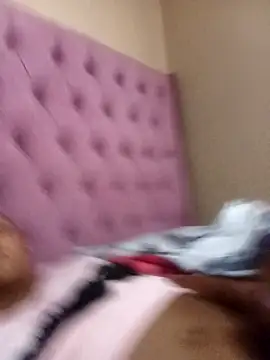 Snapshot of ShooingBunch chatting on September 11, 6:25 am ShooingBunch online show from September 11, 6:25 am