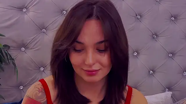 MeIisaLove online show from October 5, 8:14 pm