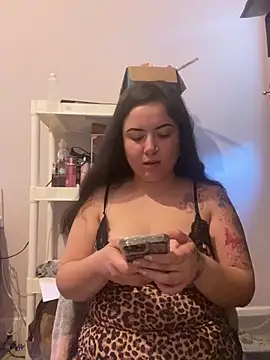 xocrybaby online show from February 15, 3:33 pm