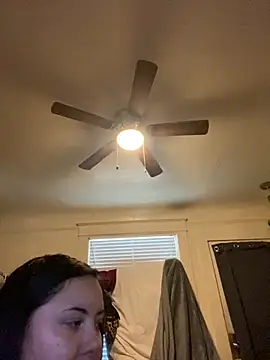 xocrybaby online show from November 26, 8:54 pm