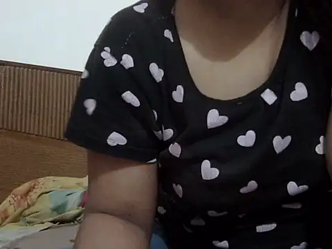 Snapshot of shekira99 chatting on October 8, 7:51 pm shekira99 online show from October 8, 7:51 pm
