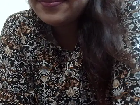 Snapshot of shekira99 chatting on October 13, 6:16 am shekira99 online show from October 13, 6:16 am