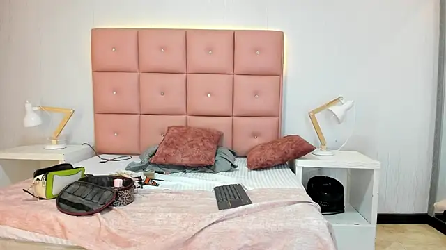 lhiamfit online show from November 5, 4:34 pm