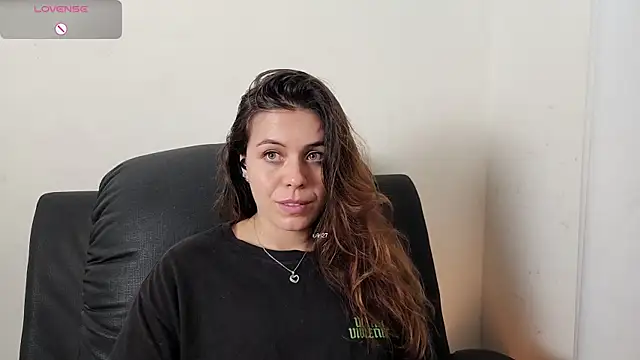 irinasweet27 online show from October 25, 2:30 am