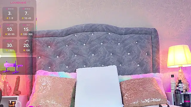 ZafiroClean online show from March 2, 7:20 pm