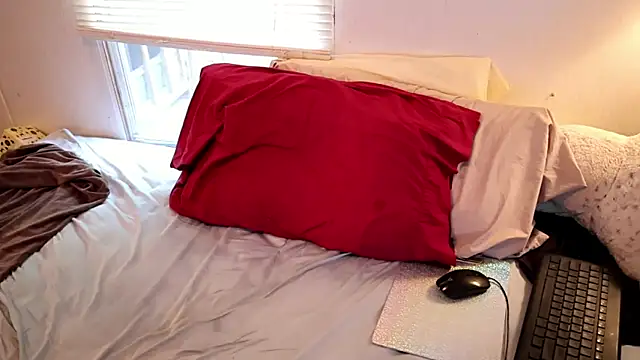 xxpixeyxx online show from October 27, 6:24 pm