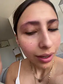 Ameellie online show from March 15, 4:53 pm