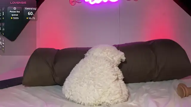 bunnyslovers online show from October 30, 9:00 am