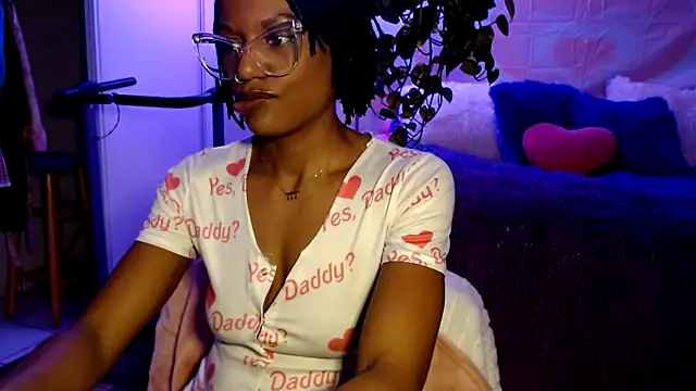 CocoSage online show from December 18, 2:00 pm