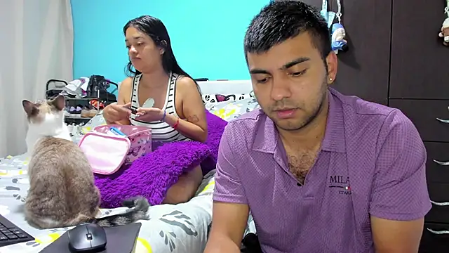 2ScarletandRyan8 online show from April 5, 10:58 am