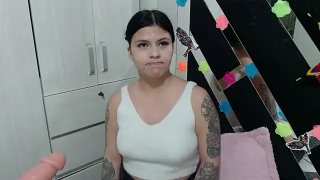Snapshot of katery_wok11 chatting on September 23, 6:17 pm katery wok11 online show from September 23, 6:17 pm